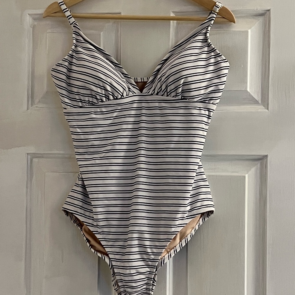 Kona Sol One Piece Bathing, NWT